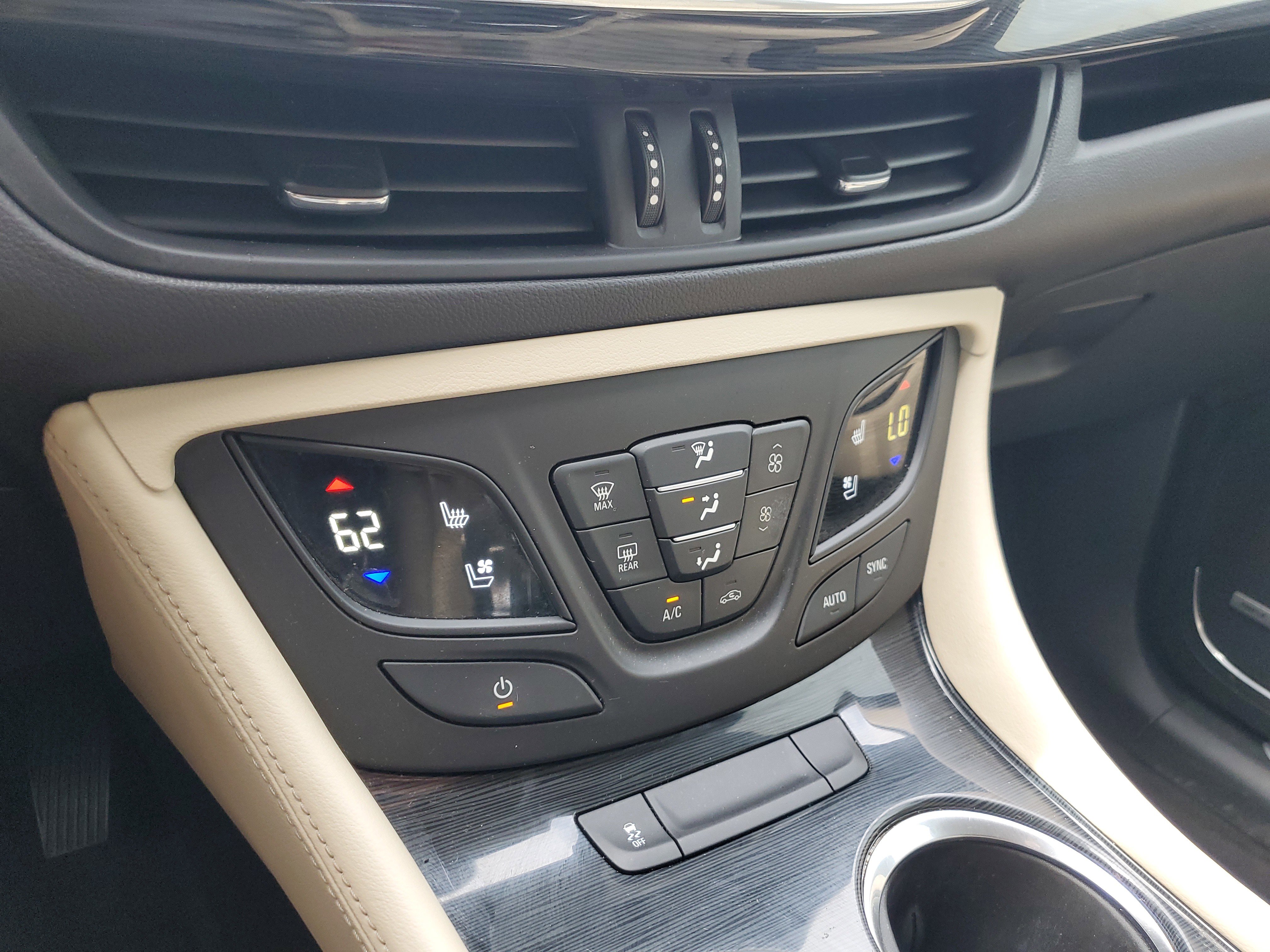 Used 2017 Buick Envision Premium w/ Driver Confidence Package image 30