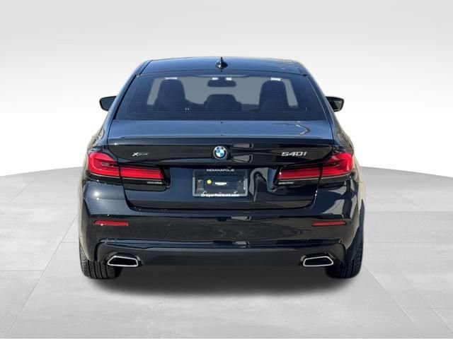 Certified 2023 BMW 540i xDrive w/ Premium Package image 8