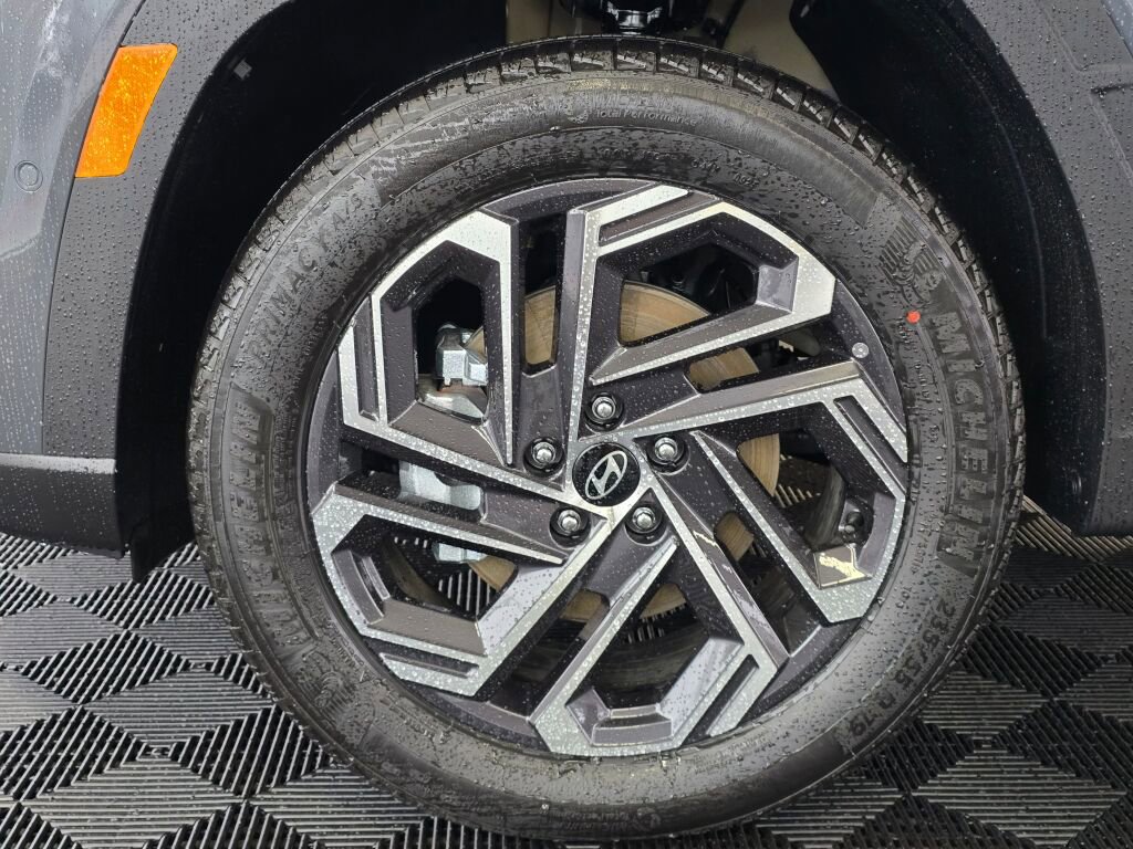 New 2026 Hyundai Tucson Limited image 11