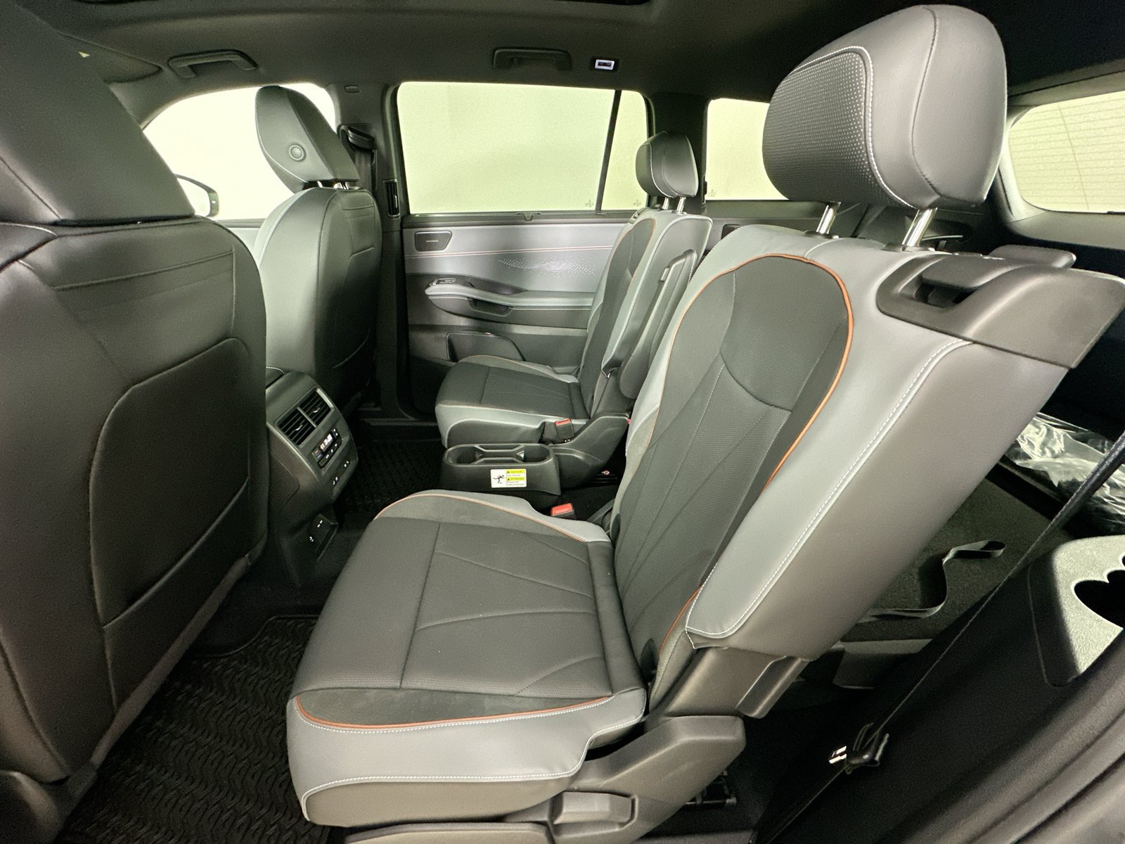 New 2027 Volkswagen Atlas SEL Premium R-Line AWD/4WD image 38