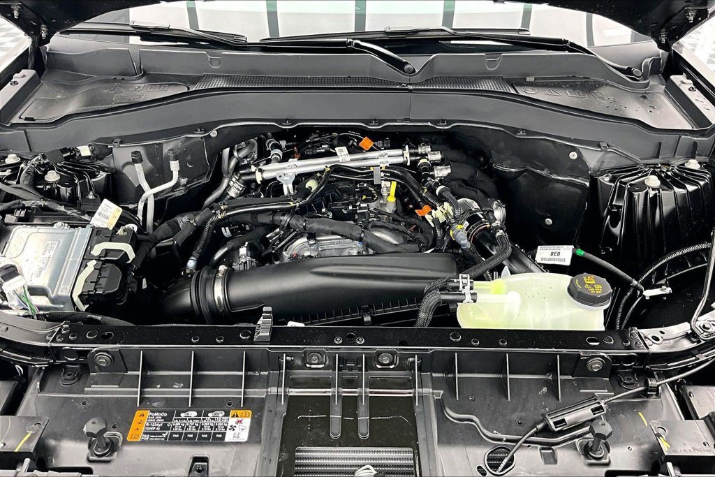 New 2026 Ford Explorer Active w/ Active Comfort Package AWD/4WD image 12