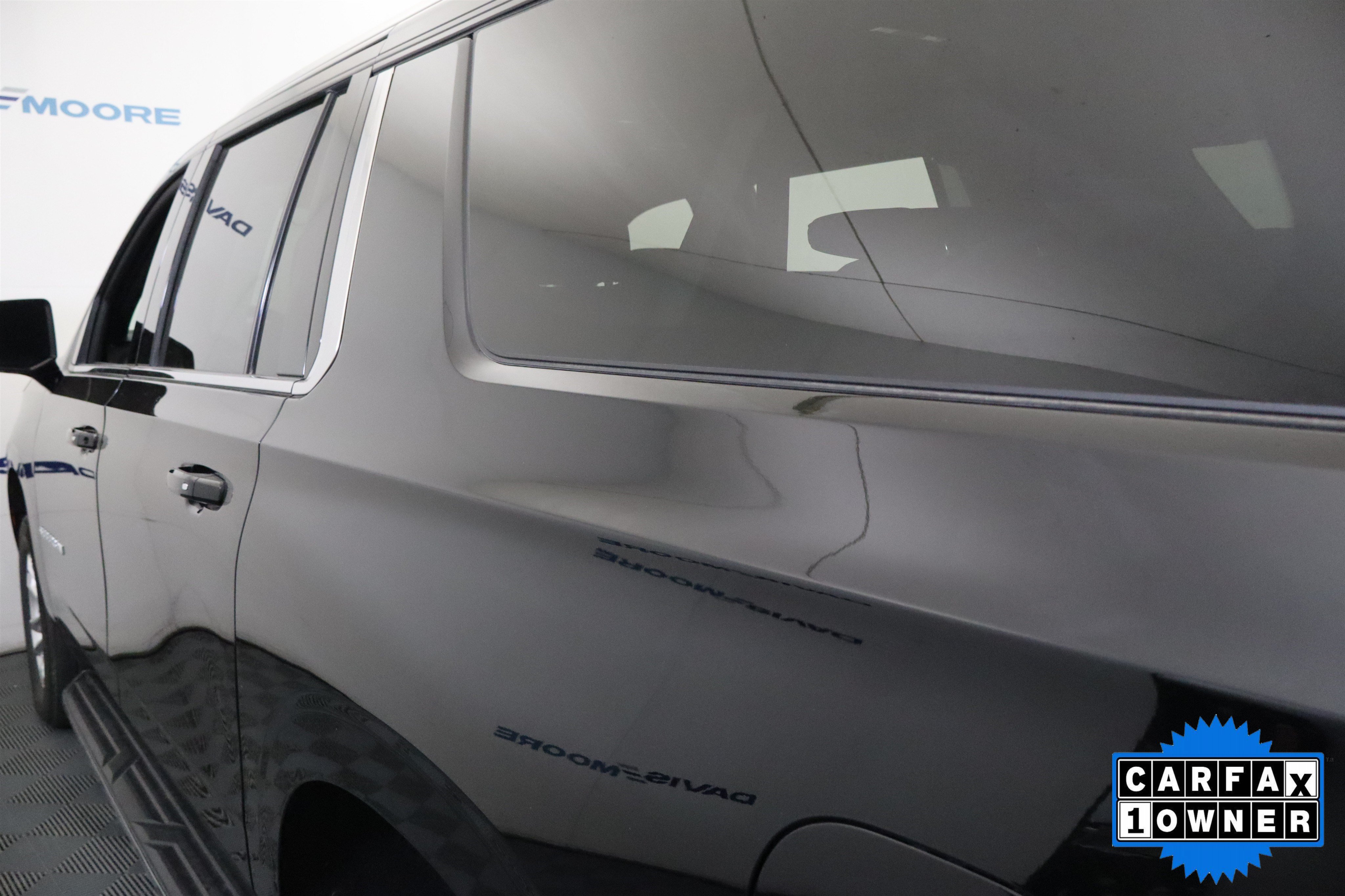 Used 2025 Chevrolet Suburban LT AWD/4WD image 11