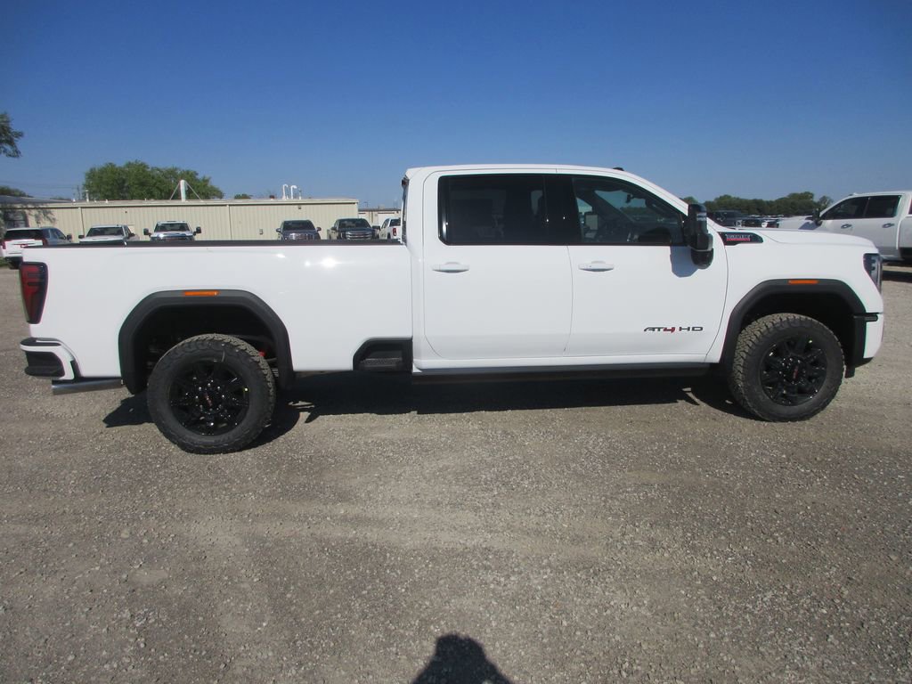 New 2026 GMC Sierra 3500 AT4 w/ AT4 Premium Plus Package AWD/4WD image 3