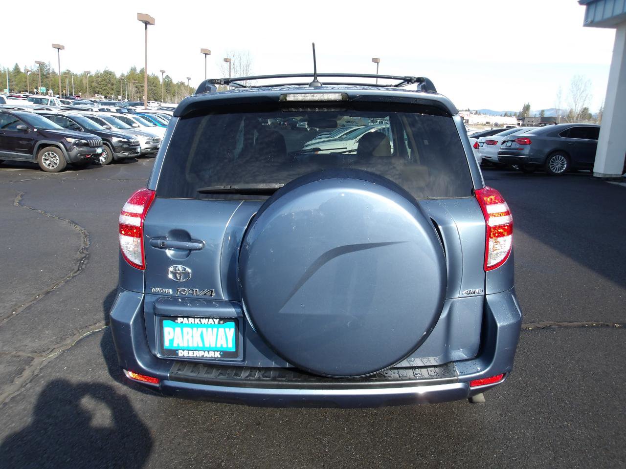 Used 2010 Toyota RAV4 Limited AWD/4WD image 4