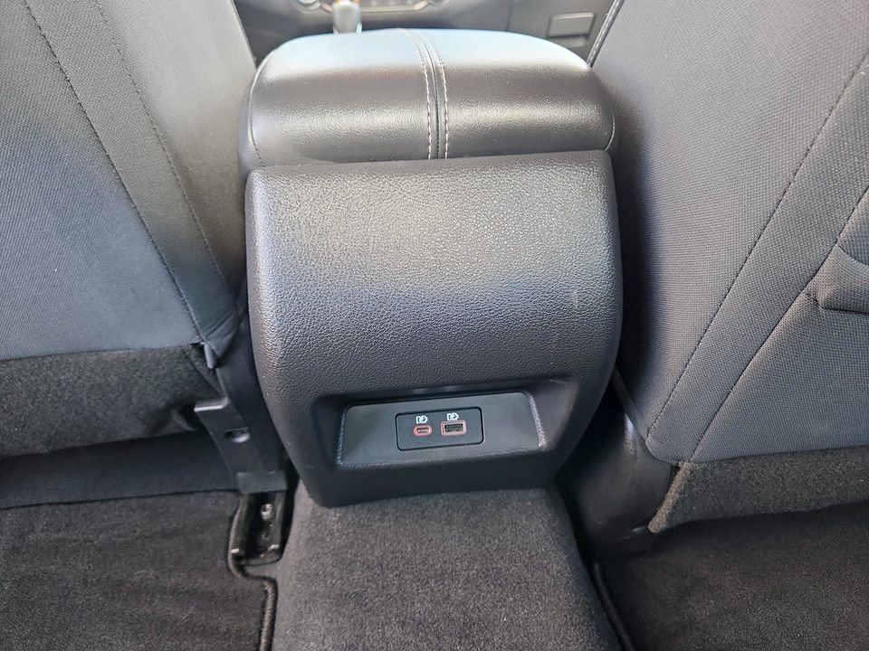 Used 2024 Nissan Altima 2.5 SV image 31