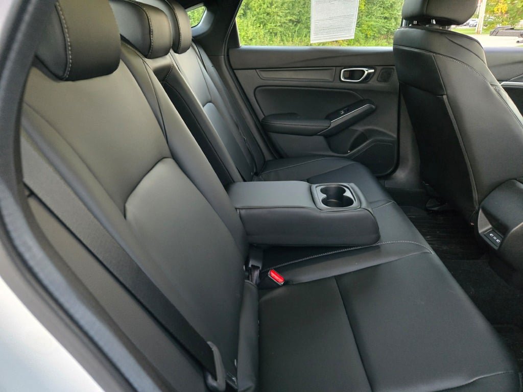 Used 2025 Acura Integra A-Spec w/ Technology Package FWD image 10