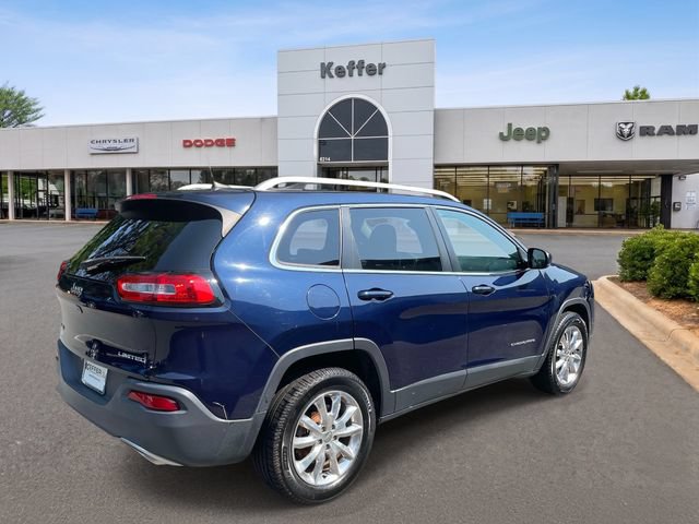 Used 2016 Jeep Cherokee Limited AWD/4WD image 6