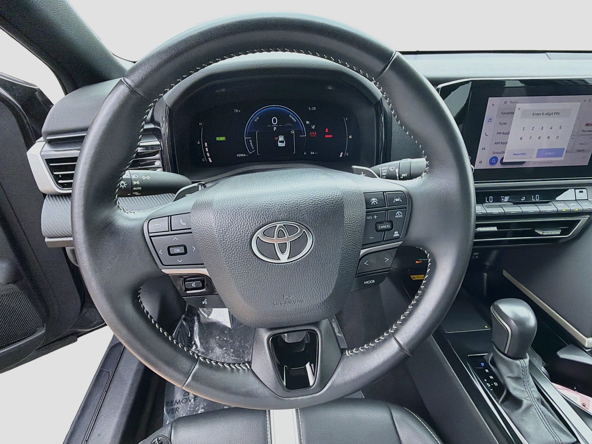 Used 2025 Toyota Camry SE FWD image 38