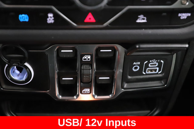 Used 2024 Jeep Wrangler Unlimited Sahara AWD/4WD image 23