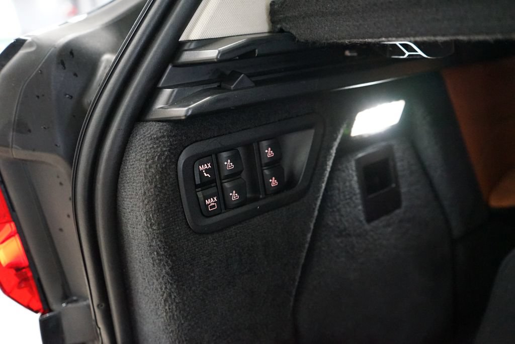 Used 2019 BMW X7 xDrive50i w/ Premium Package AWD/4WD image 68
