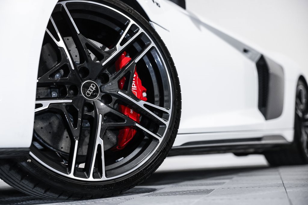 Used 2023 Audi R8 V10 performance image 11