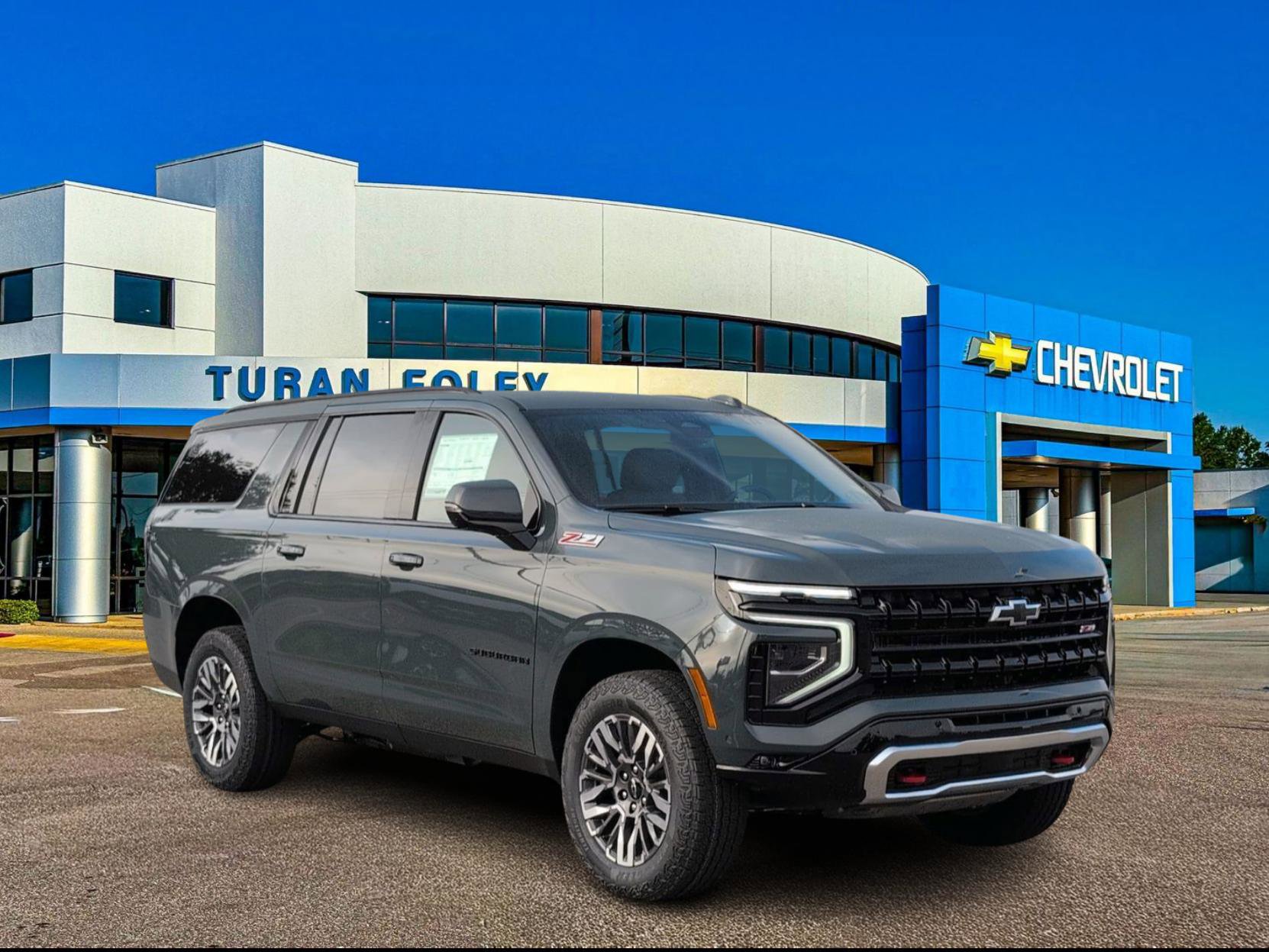 New 2026 Chevrolet Suburban Z71 w/ Comfort Package image 7