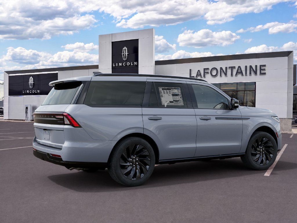 New 2027 Lincoln Navigator Reserve w/ Jet Appearance Package AWD/4WD image 6