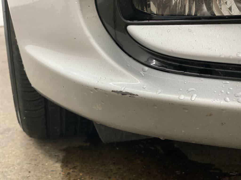 Used 2024 Chrysler Pacifica Touring-L FWD image 30