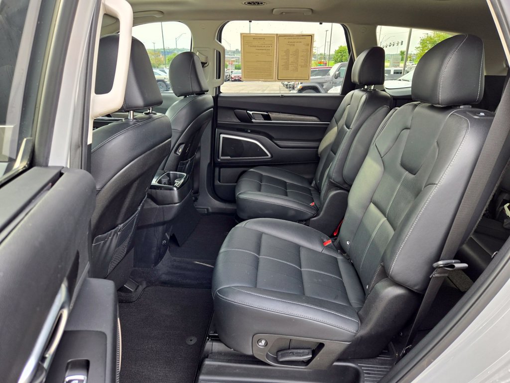 Used 2022 Kia Telluride EX w/ EX Premium Package AWD/4WD image 30