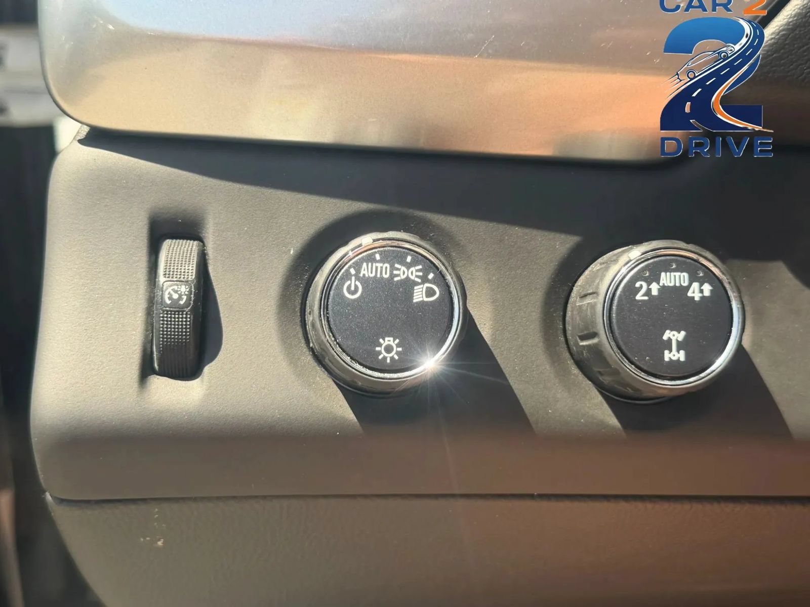 Used 2020 Chevrolet Suburban LT AWD/4WD image 28