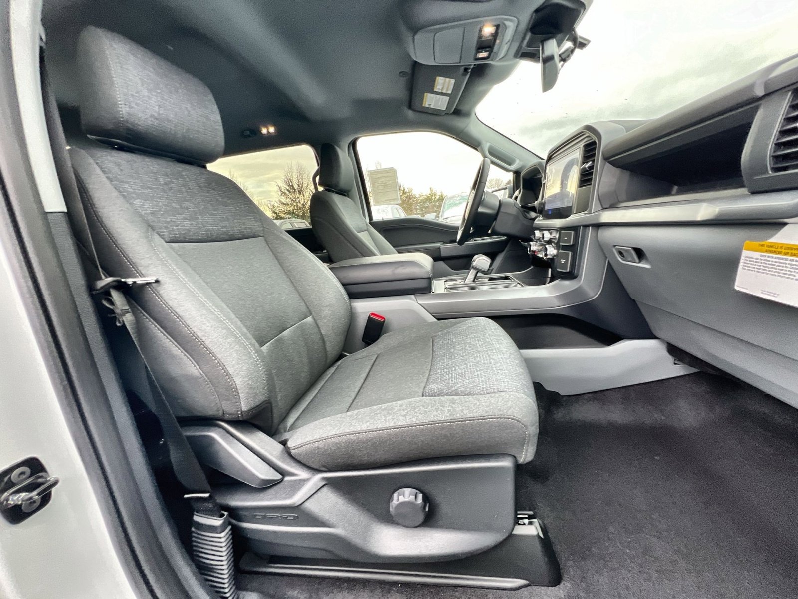 New 2025 Ford F150 Lightning XLT image 26