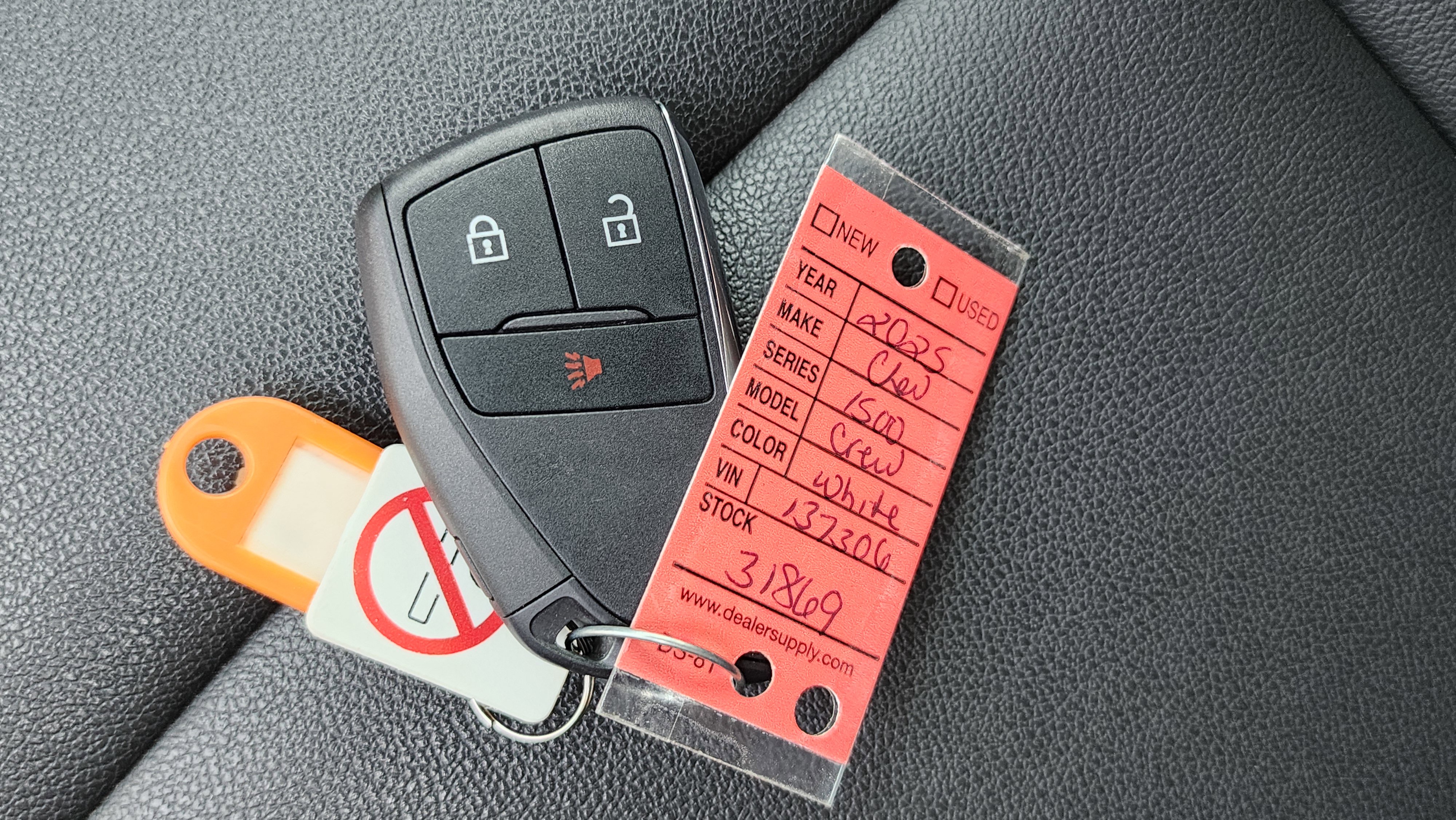 New 2025 Chevrolet Silverado 1500 W/T w/ WT Value Package image 10