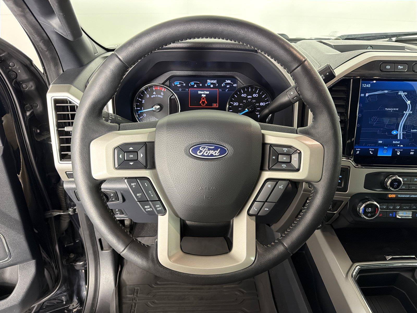 Used 2022 Ford F250 Lariat w/ Black Appearance Package AWD/4WD image 22