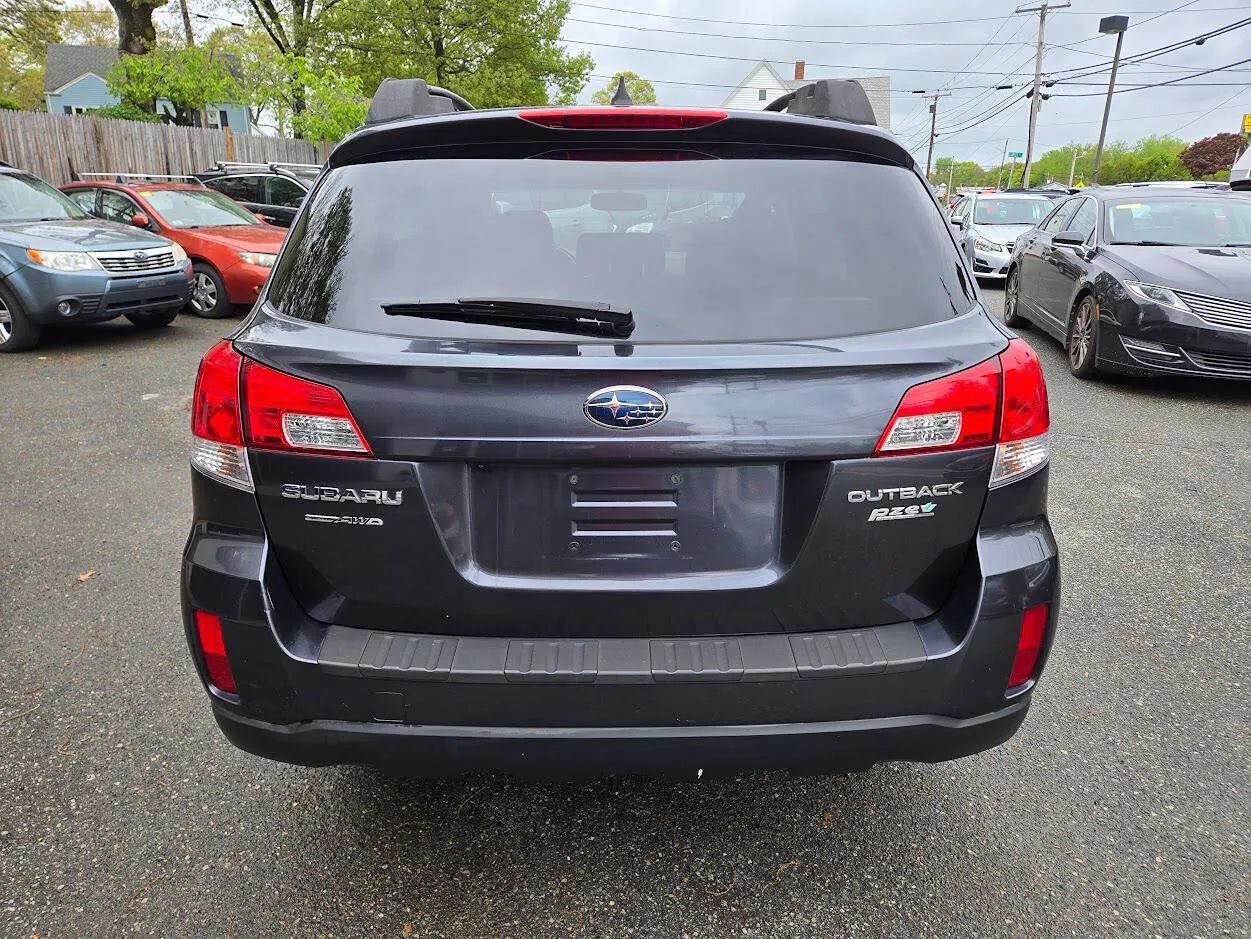 Used 2014 Subaru Outback 2.5i Limited AWD/4WD image 7