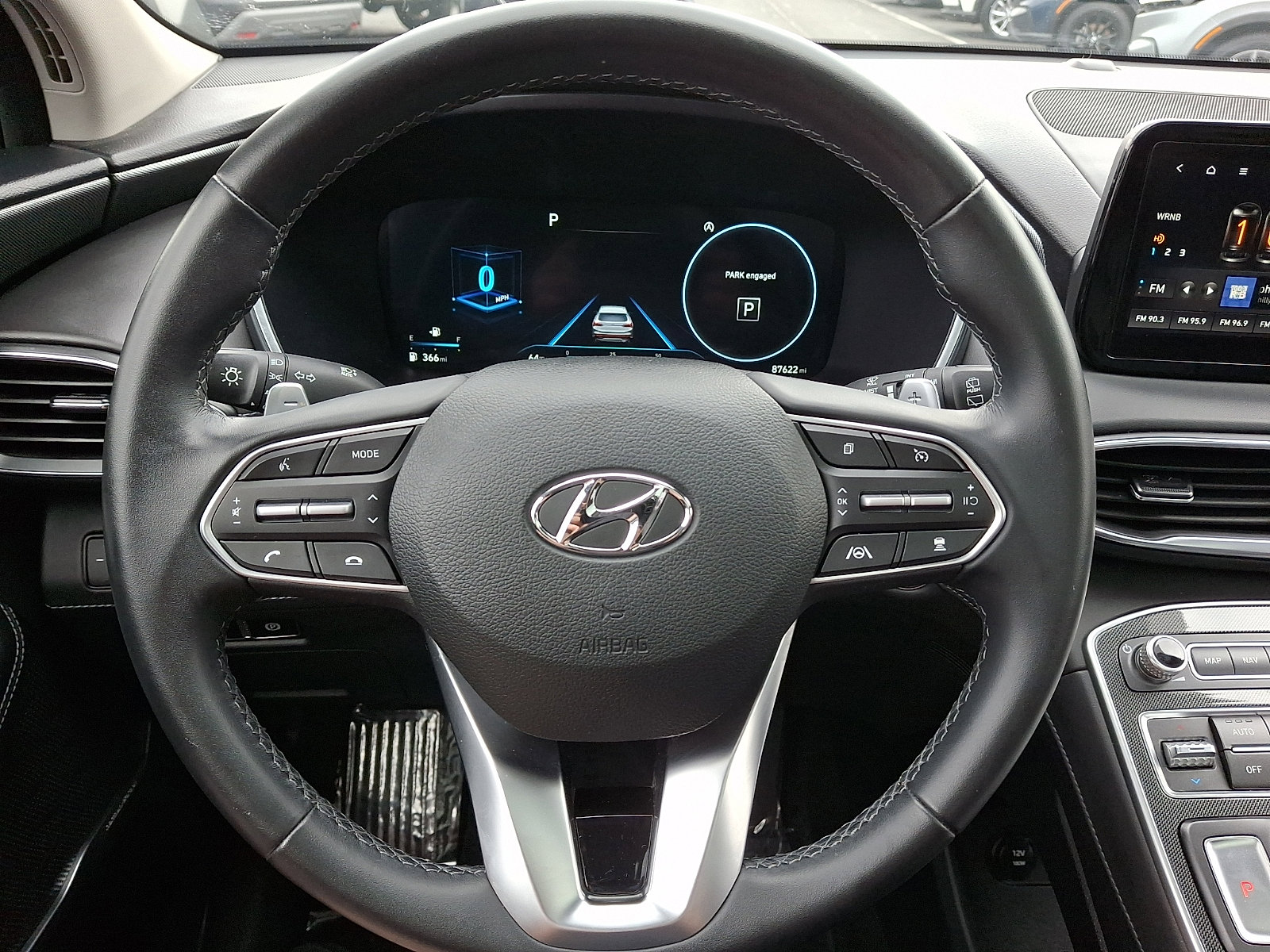 Used 2022 Hyundai Santa Fe SEL w/ Convenience + Premium Package image 18