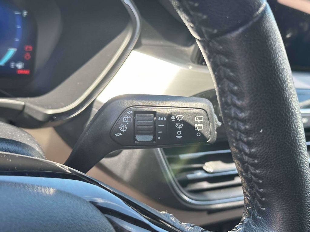 Certified 2021 Ford Escape Titanium AWD/4WD image 25