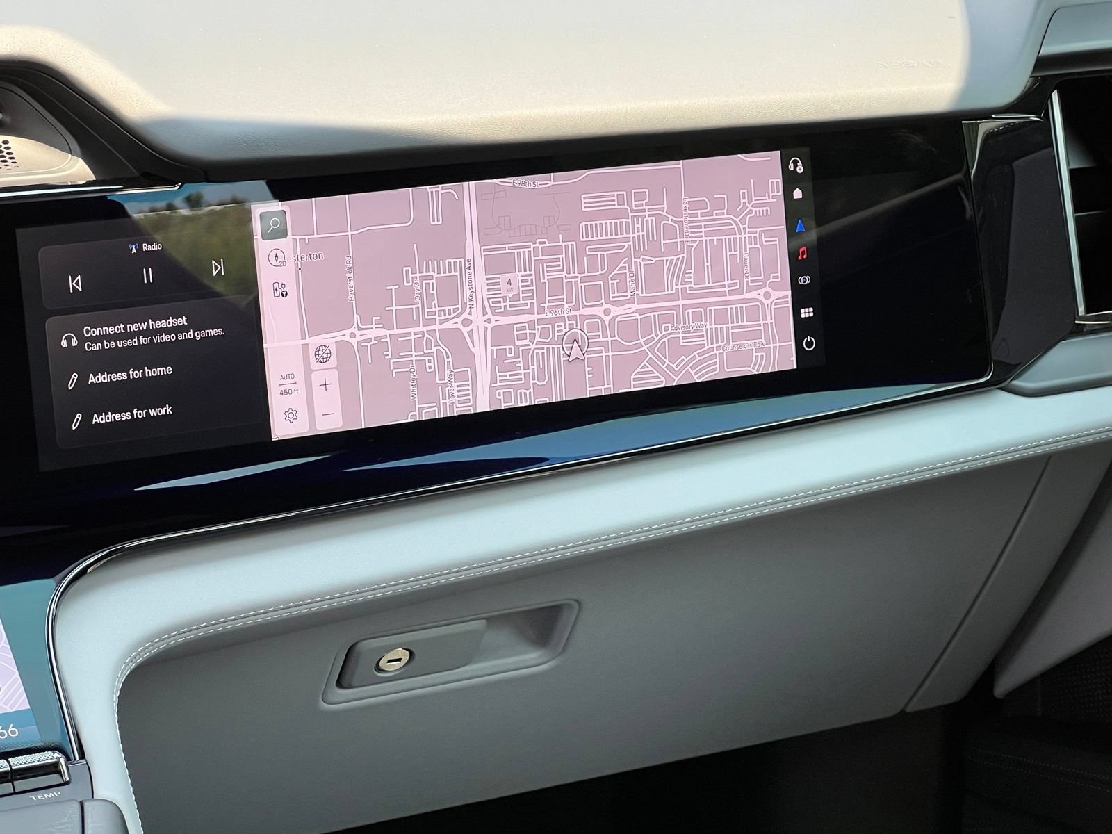 New 2026 Porsche Cayenne Electric AWD/4WD image 30