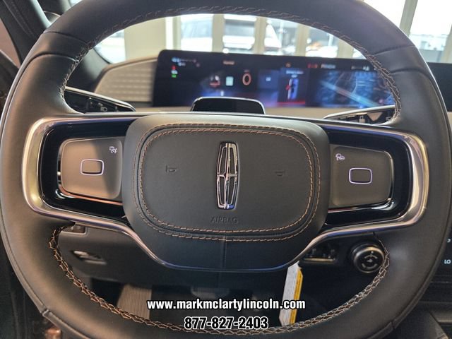 New 2026 Lincoln Navigator Black Label AWD/4WD image 19