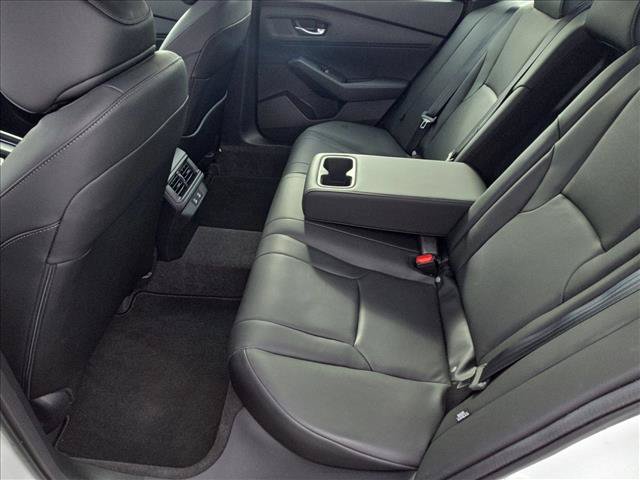 Used 2023 Honda Accord EX-L image 19