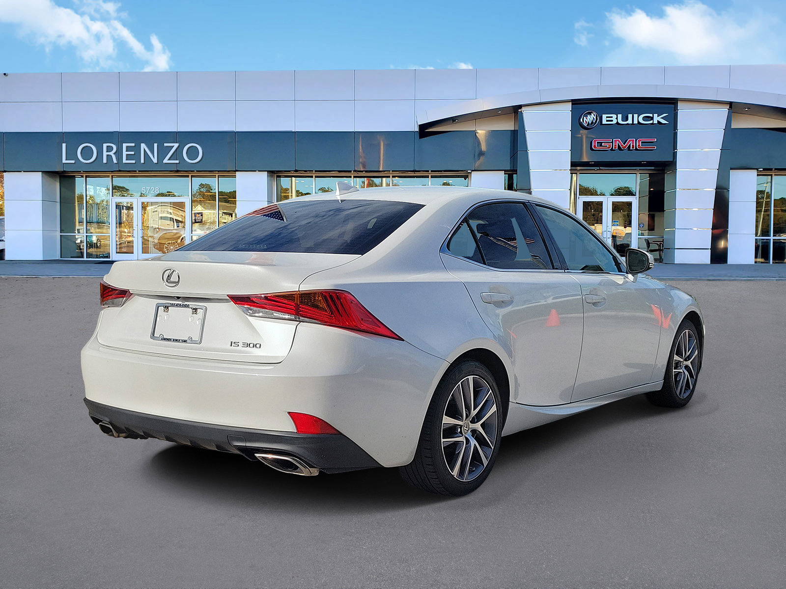 Used 2020 Lexus IS 300 w/ Accessory Package 2 RWD image 5