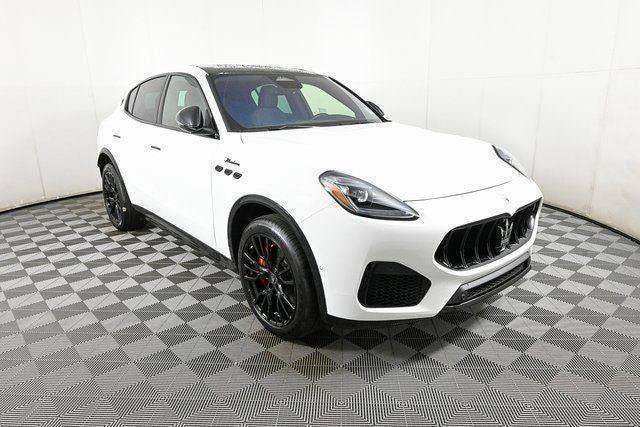 New 2025 Maserati Grecale Modena AWD/4WD image 29