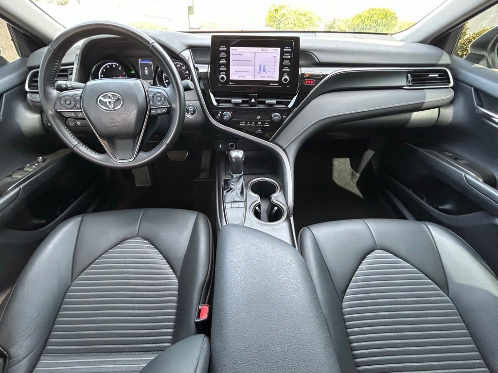Used 2023 Toyota Camry SE w/ Convenience Package FWD image 10
