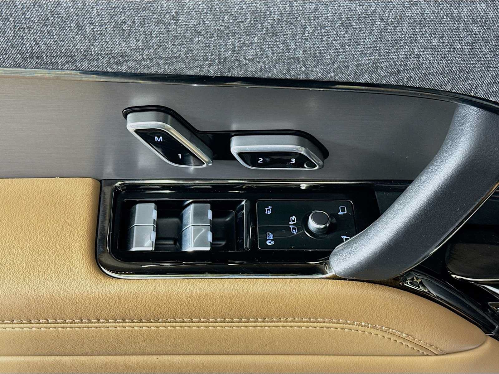 Certified 2023 Land Rover Range Rover Sport SE AWD/4WD image 20