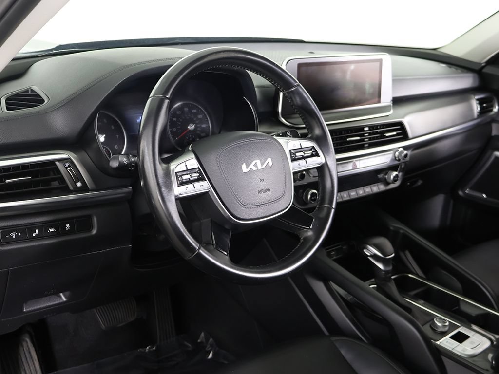 Used 2022 Kia Telluride LX FWD image 26