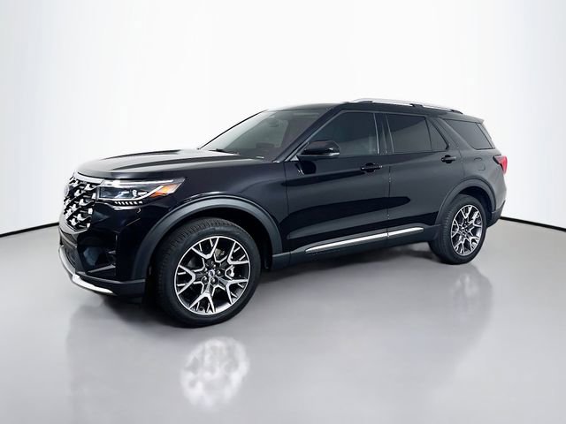Used 2025 Ford Explorer Platinum w/ Ultimate Package image 5