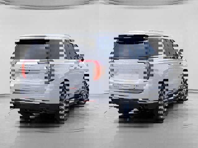 New 2026 GMC Yukon XL Denali w/ Sun & Power Step Package image 4