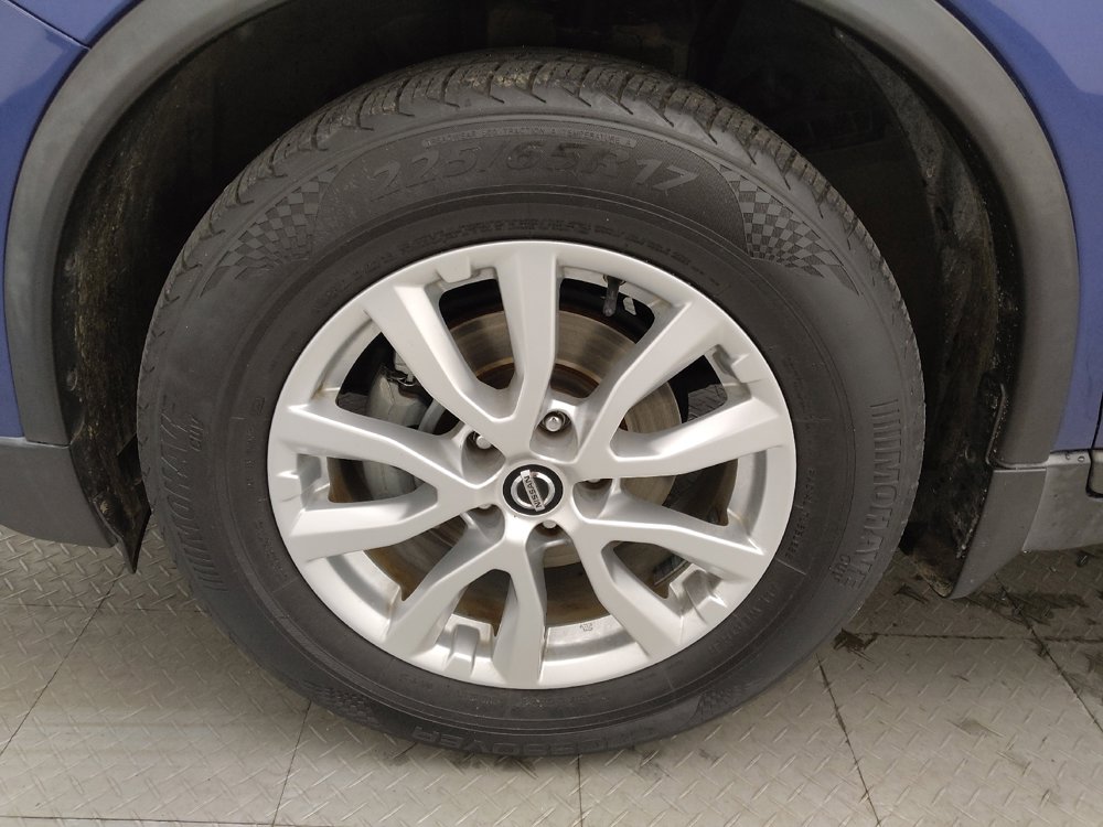 Used 2019 Nissan Rogue S w/ Special Edition Package image 31