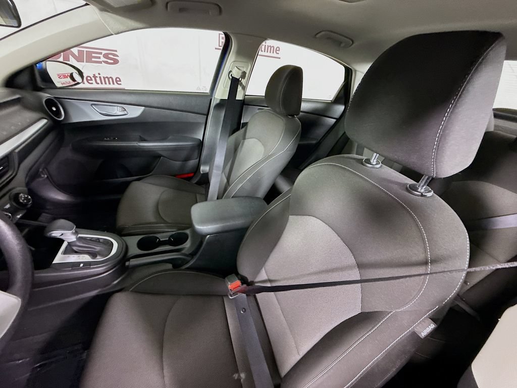 Certified 2023 Kia Forte LXS FWD image 24