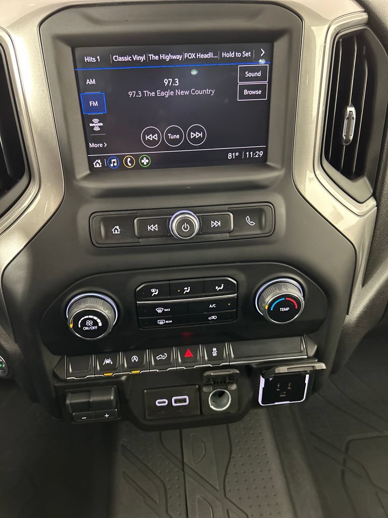 Used 2025 Chevrolet Silverado 1500 Custom w/ Turbomax Blackout Package AWD/4WD image 17