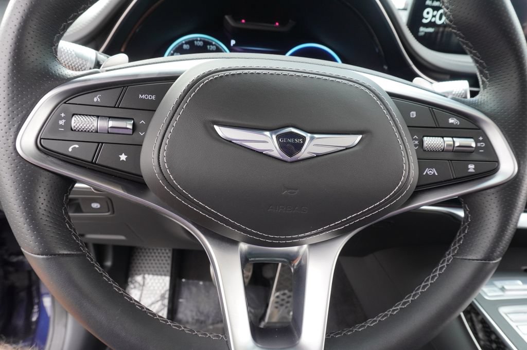 Used 2025 Genesis GV70 3.5T Sport w/ Sport Prestige Package AWD/4WD image 18