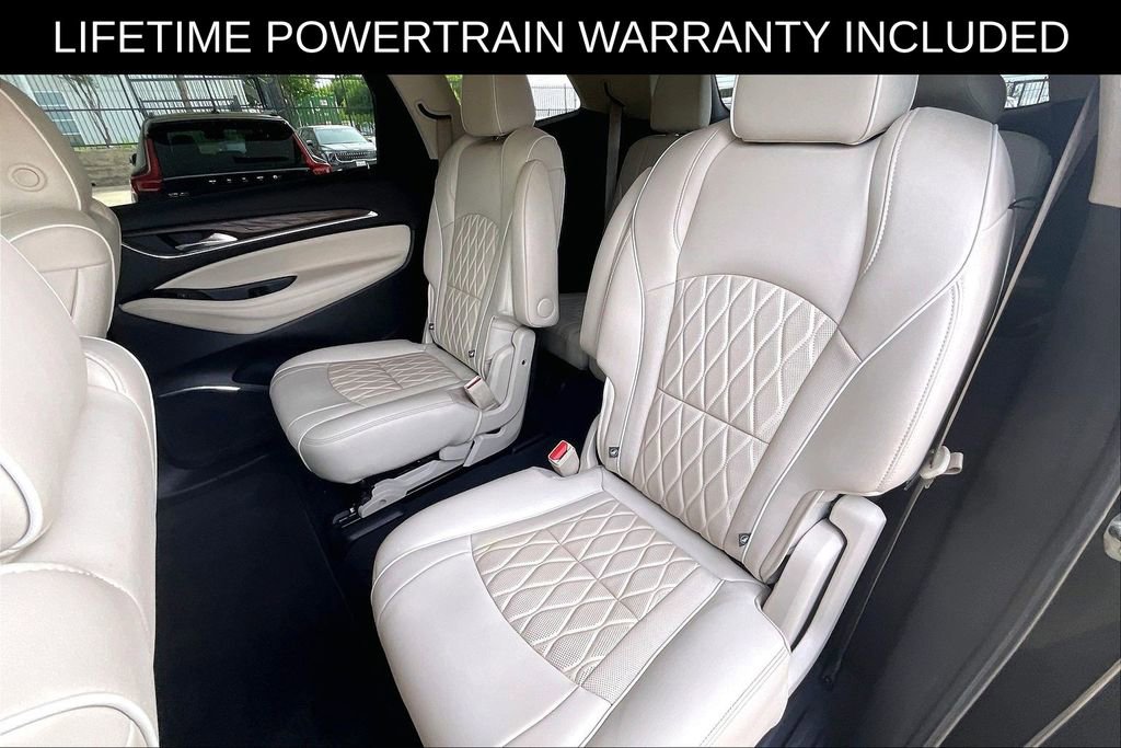 Used 2023 Buick Enclave Avenir w/ Avenir Technology Package image 29