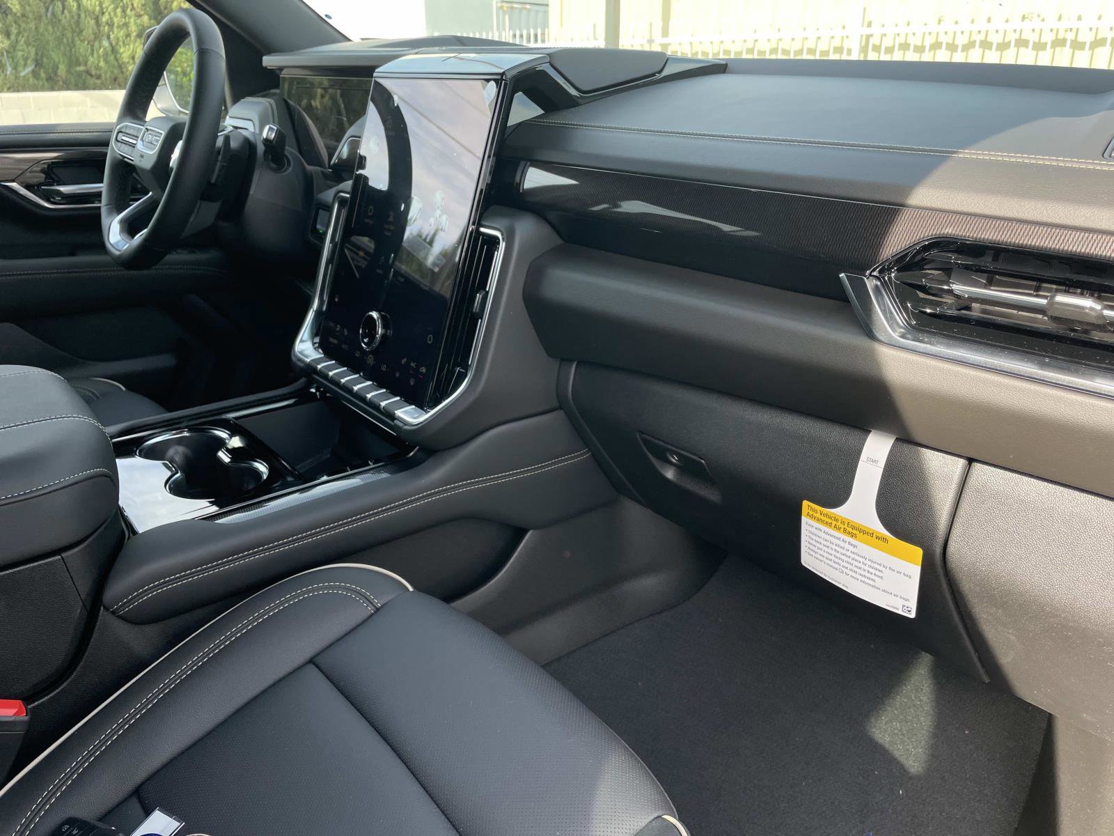 New 2026 GMC Yukon XL Elevation image 29