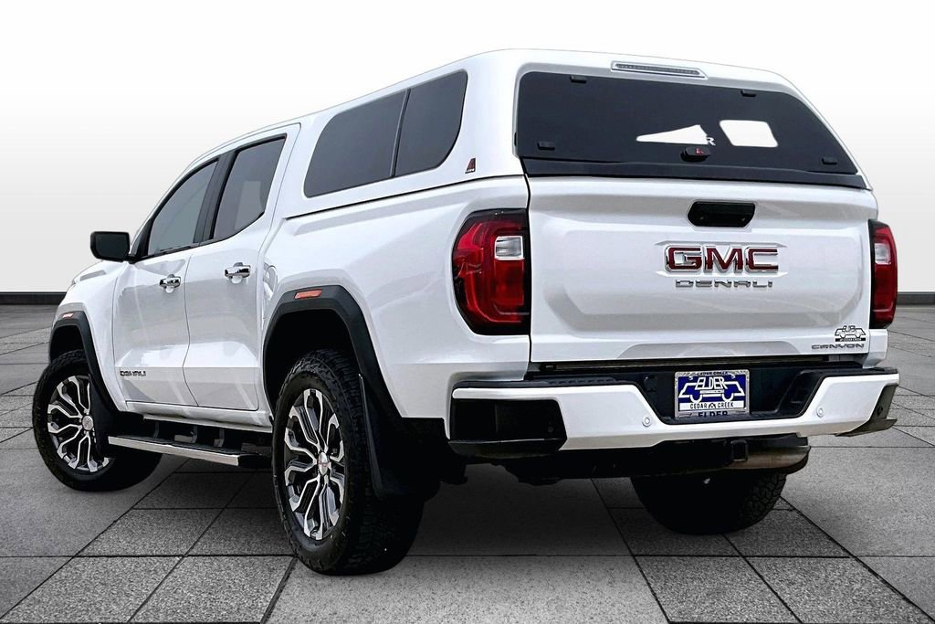 Used 2024 GMC Canyon Denali AWD/4WD image 12