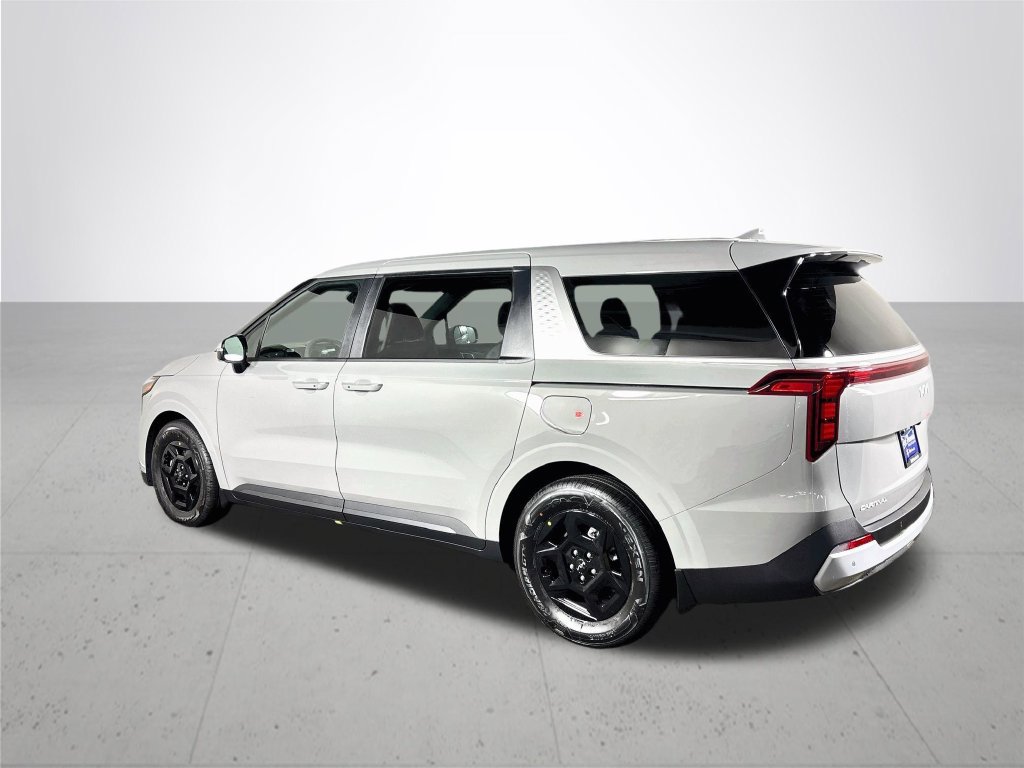 New 2027 Kia Carnival LX FWD image 8