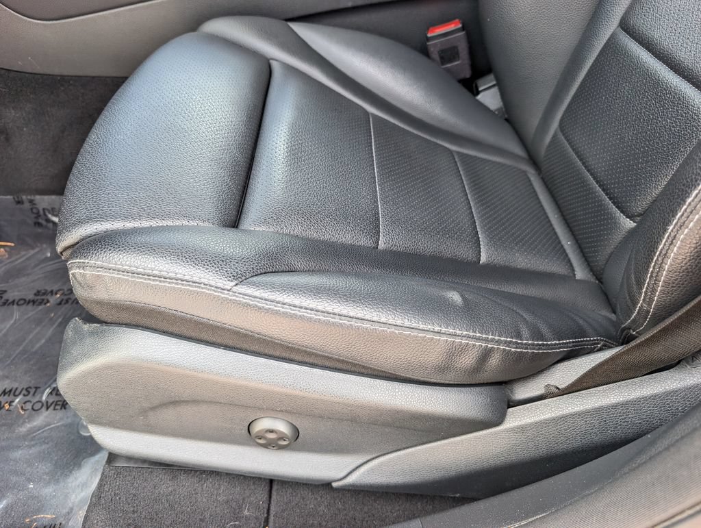 Certified 2022 Mercedes-Benz GLC 300 4MATIC image 24