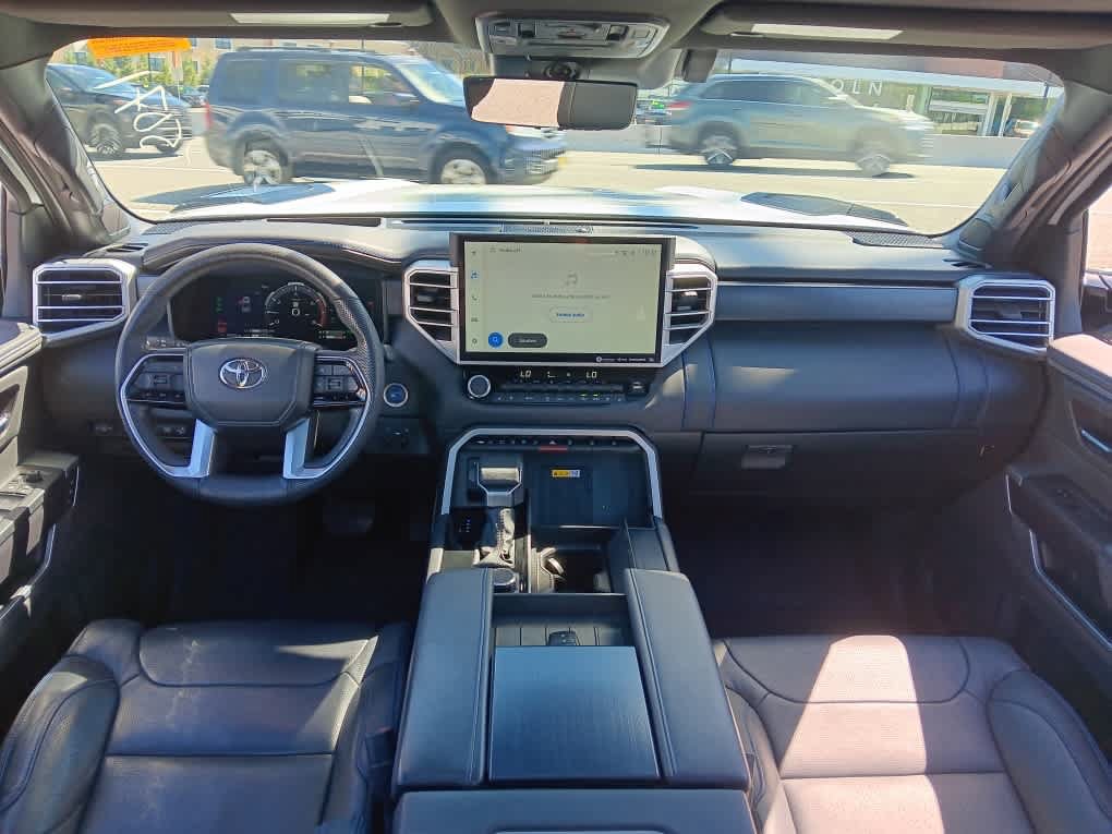 Used 2024 Toyota Tundra Platinum AWD/4WD image 20