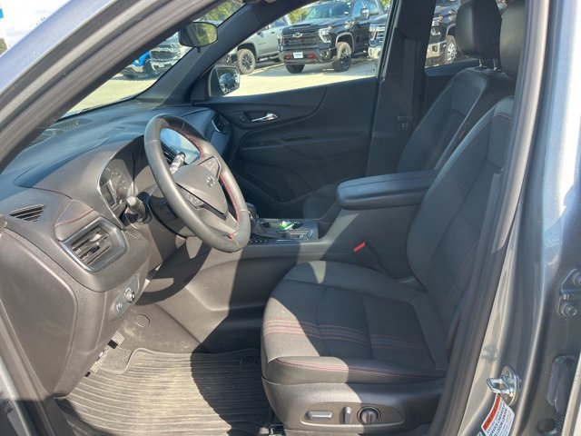 Used 2024 Chevrolet Equinox RS image 16