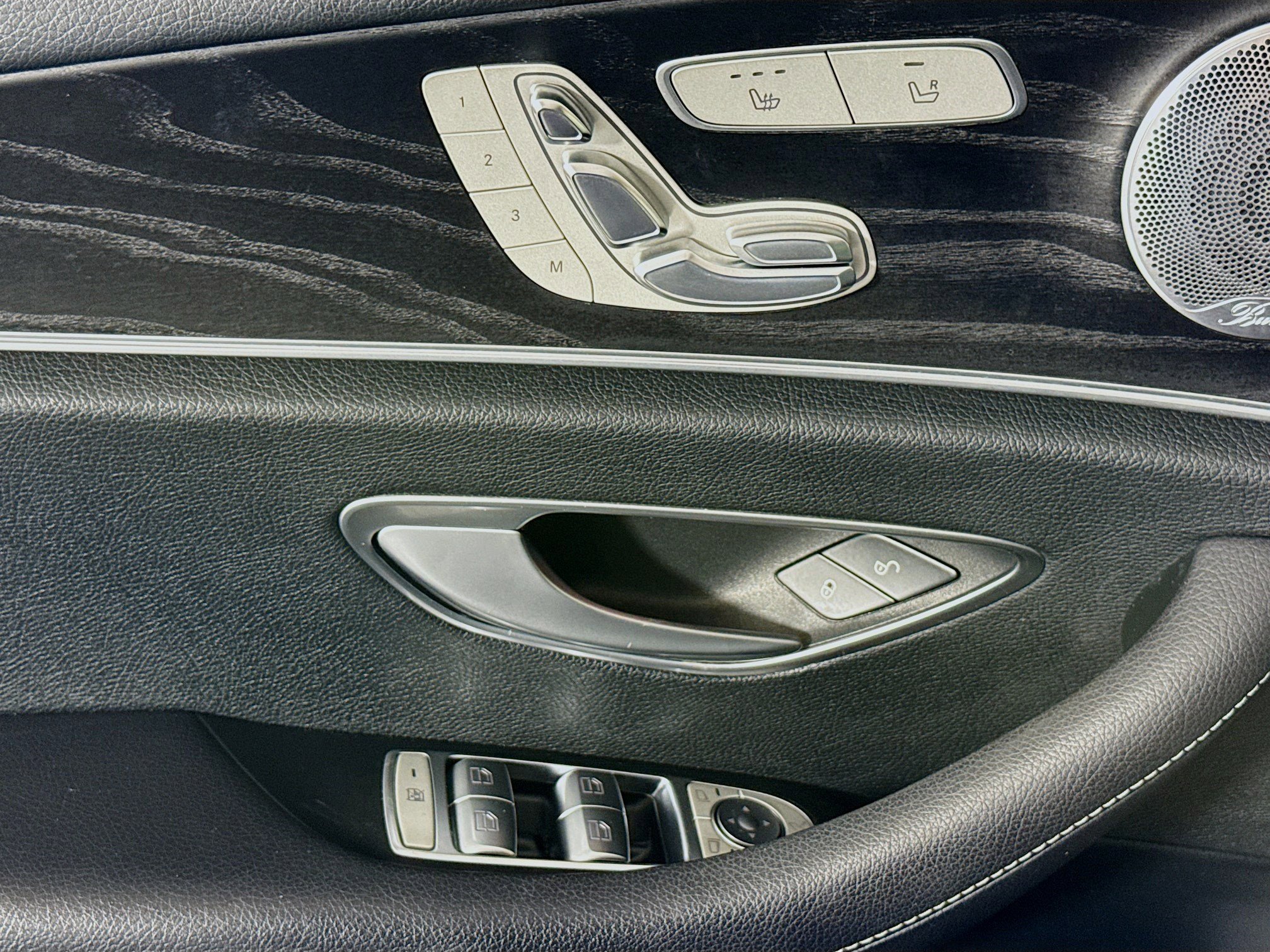 Used 2020 Mercedes-Benz E 350 Sedan w/ Premium Package image 24