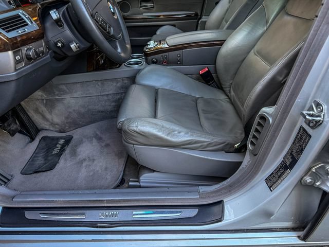 Used 2003 BMW 745Li RWD image 24