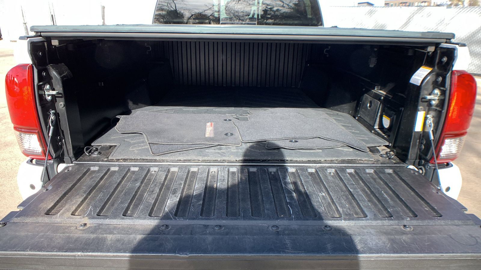 Used 2019 Toyota Tacoma TRD Off-Road image 26